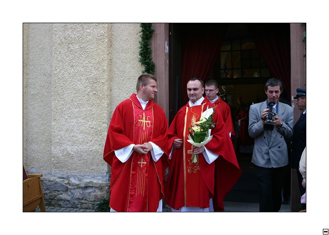 img00027.jpg